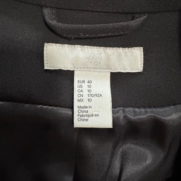 H&M Black Blazer - Picture 3 of 4